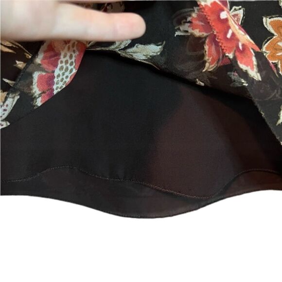 Kenneth Cole floral silk long sleeve shirt. - Picture 2 of 12